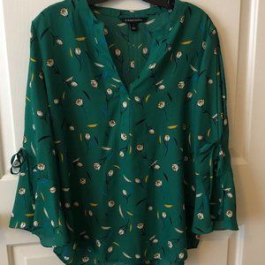 41 Hawthorn Green floral Pleat-Back Blouse, Large